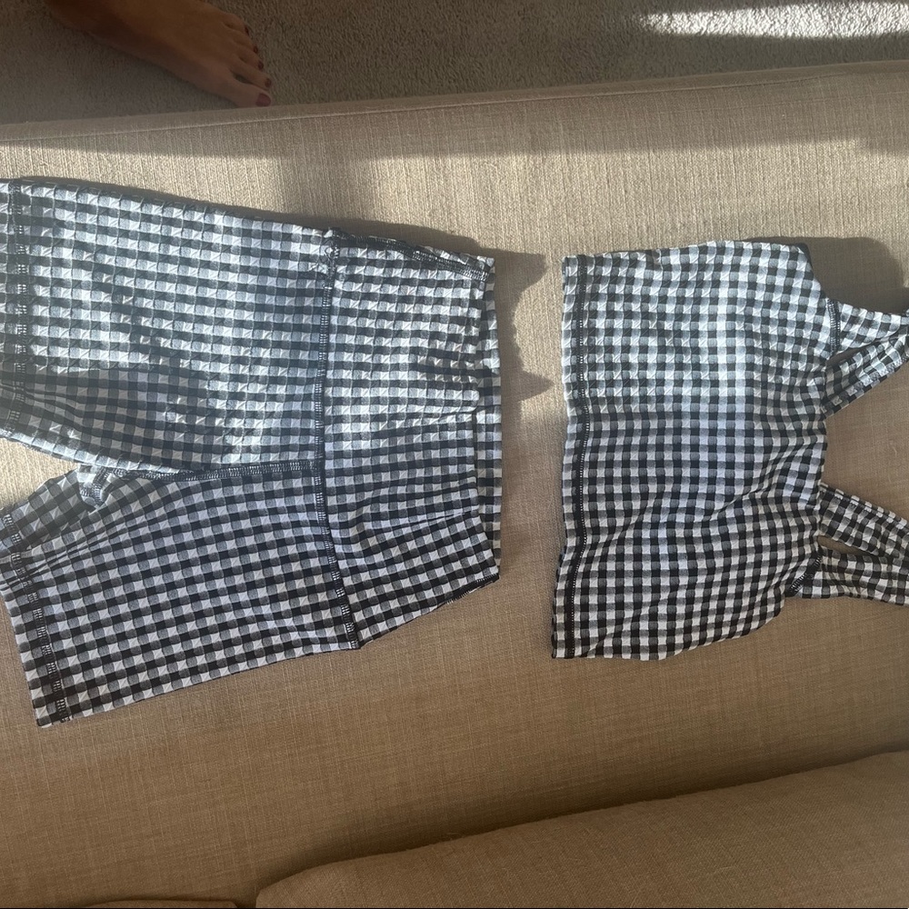 Aerie offline workout set bike shorts size xs top size small